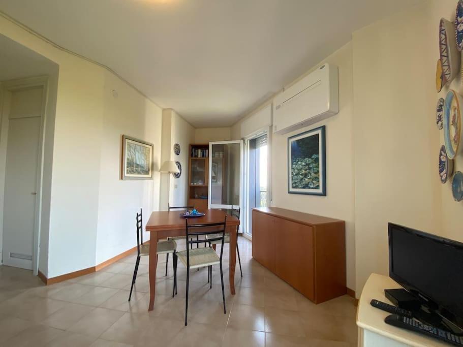 Appartamento Con Vista Panoramica E Piscina Lignano Sabbiadoro Eksteriør billede